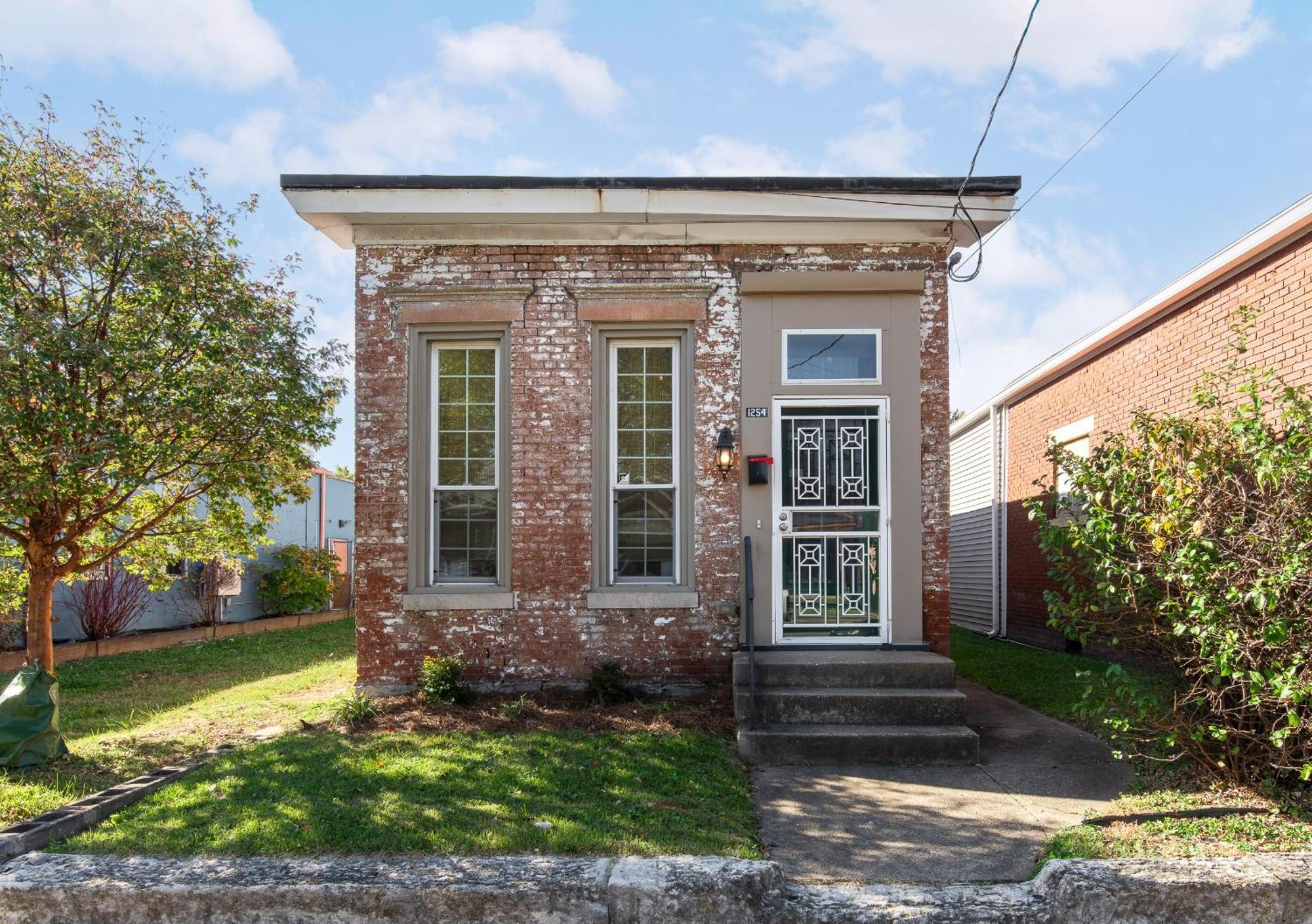 Grand Millennial Germantown 2 Bedroom Shotgun Louisville Exterior photo